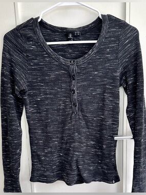 Volcom Black Space Dye Waffle Knit Henley Top Fitted Womens Small